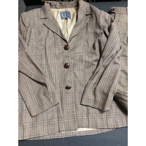 NOT AVAILABLE‎ - Picture 2 of 9